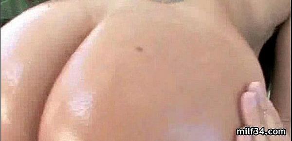  Hot Cougar Bangs Cub